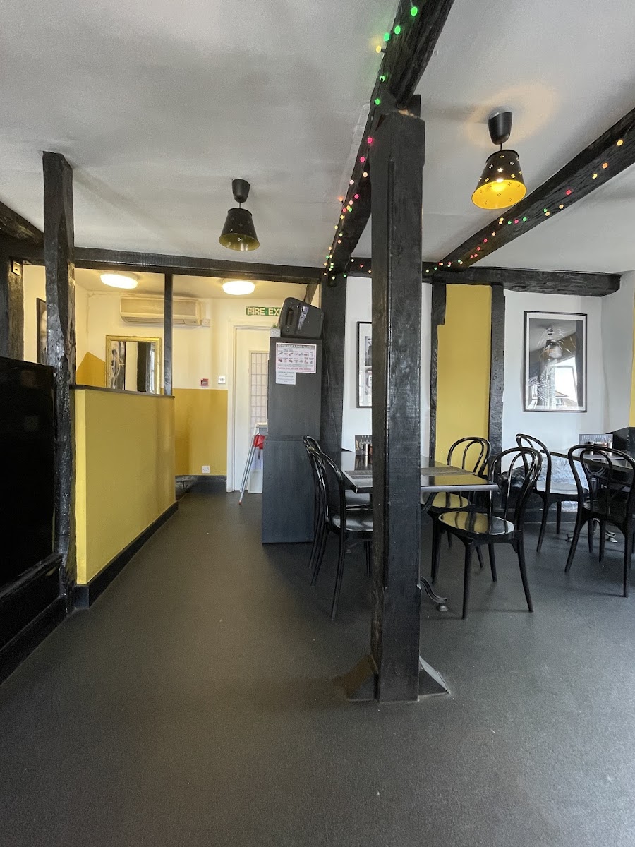The Comodor Café